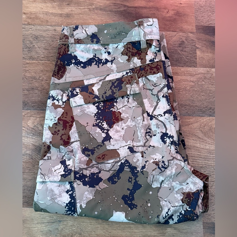 Kings Camo pants
